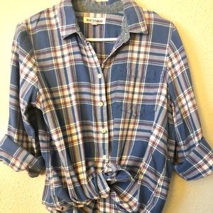 Rivet & Thread Plaid Button-down Top!